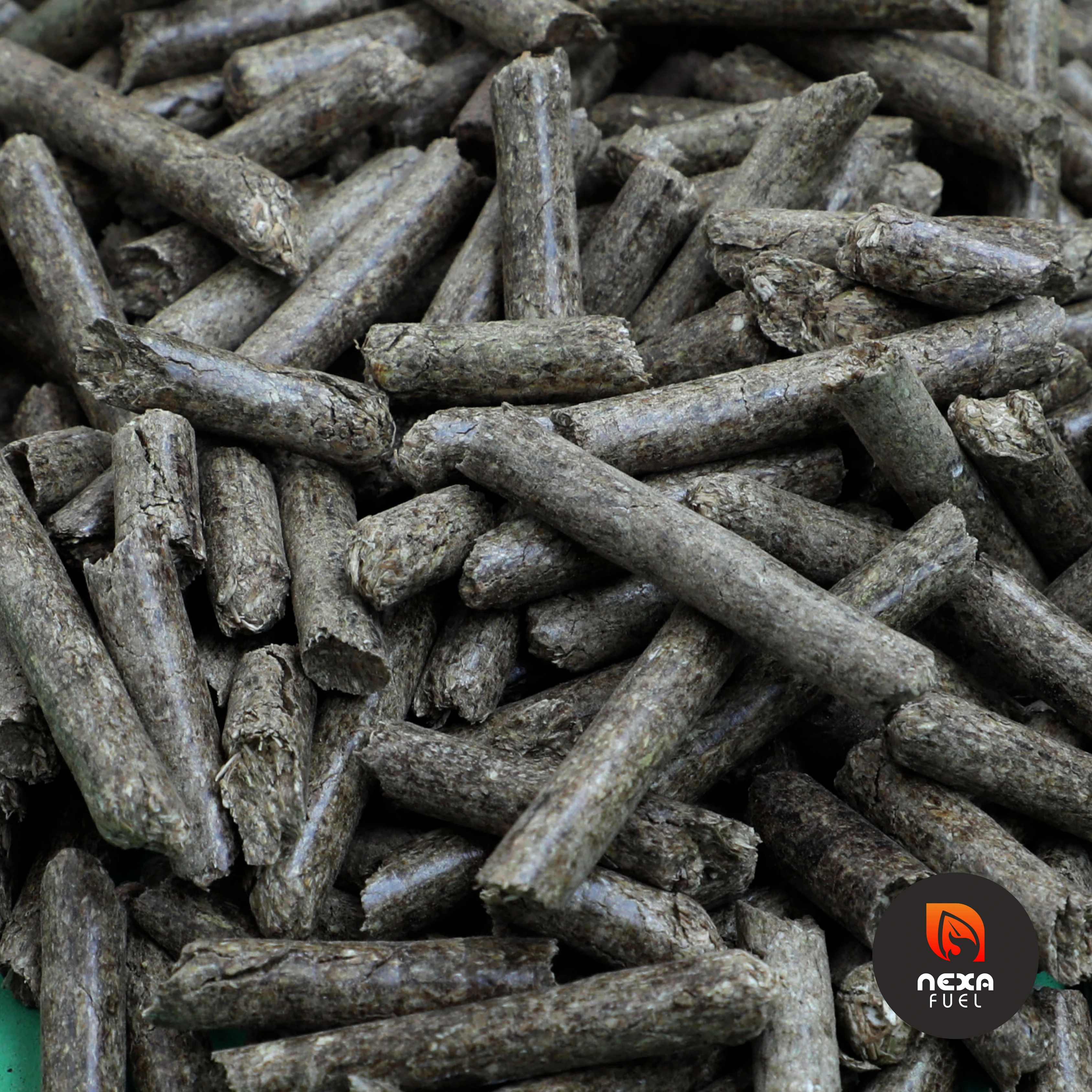 Saw dust and Napier grads Pellet